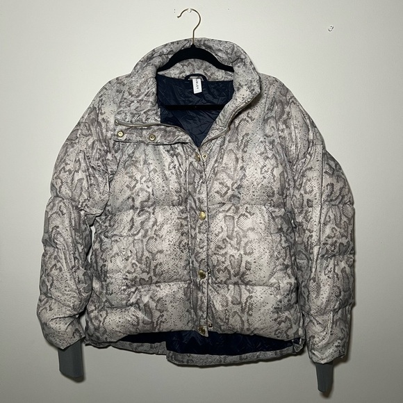 Varley Jackets & Blazers - Varley Snake Patterned Jacket